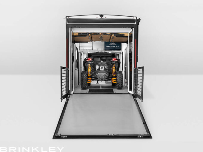 Model G 4120 Fifth Wheels Garage Side by Side Cargo 2026 Brinkley RV 5716 1