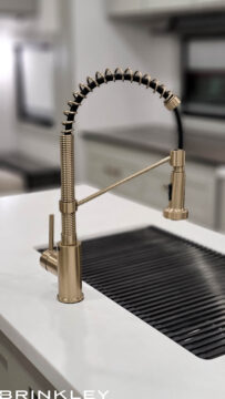 Model Z 3300 Fifth Wheels 18 Luxury Fifth Wheel Kitchen - Brinkley Model Z - Kitchen Faucet