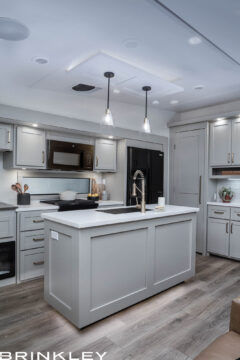 Model Z 3515 Fifth Wheels 9 Luxury Fifth Wheel Kitchen - Brinkley Model Z