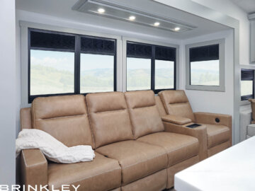 Model Z 3110 Fifth Wheels 10 Reclining Theater Seating