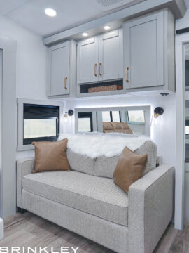 Model Z 3110 Fifth Wheels 9 Trifold Sofa with Stowable Table
