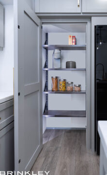 Model Z 3400 Fifth Wheels 14 Large Kitchen Pantry