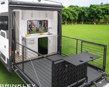 Model Z 3400 Fifth Wheels 34 Outside Kitchen & Rear Patio Fifth Wheel