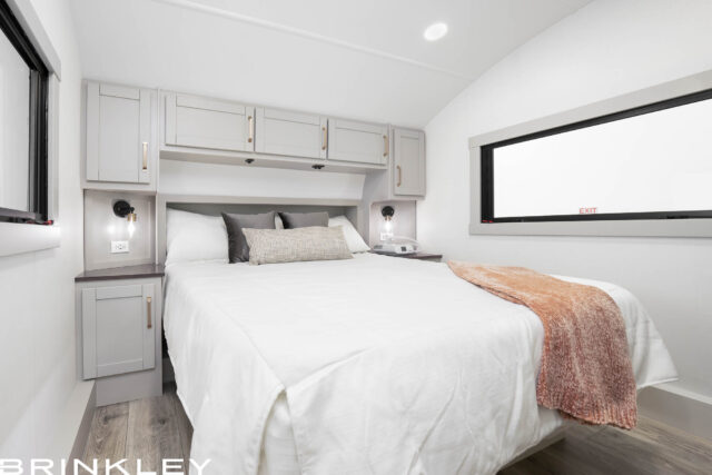 Model Z 2680 Fifth Wheels 24 Short Fifth Wheels