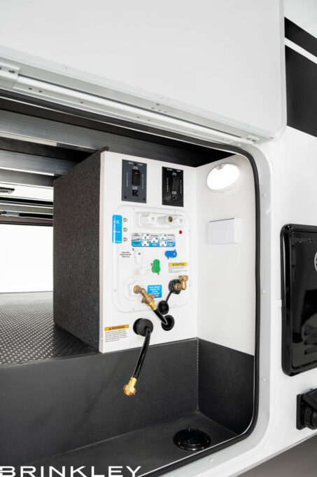 Model Z 2670 Fifth Wheels 24 Premium Fifth Wheel Docking Station