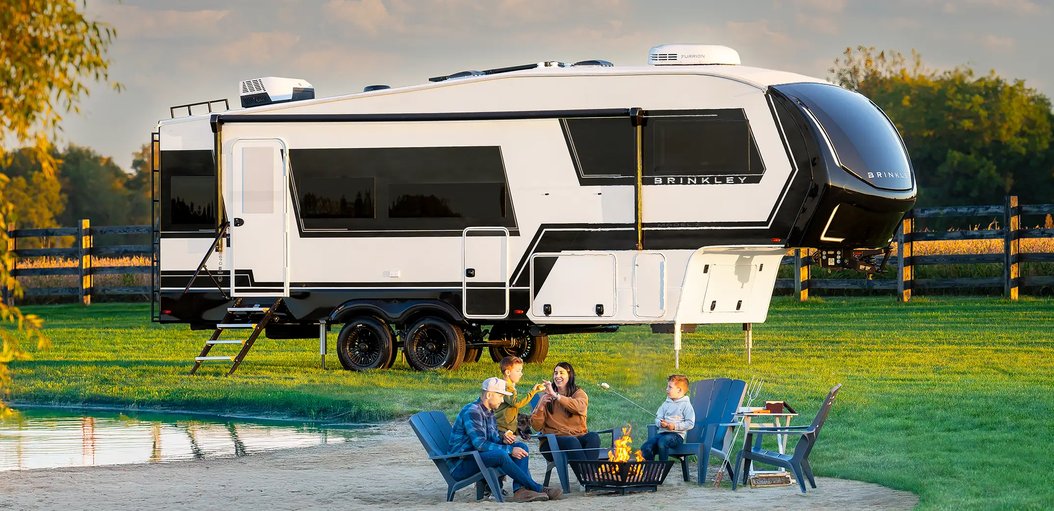 Home 5 Luxury Fifth Wheels