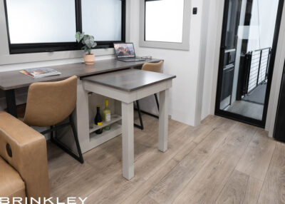 Model Z 3420 Fifth Wheels Dining Room Dinesk Breakfast Bar 2026 Brinkley RV 9843