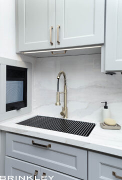 Model G 3500 Toy Haulers 36 Brinkley RV Model G 3500 Fifth Wheels Int Kitchen Farmhouse Sink 9065