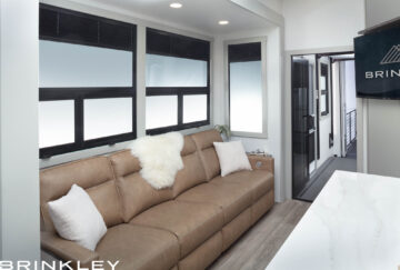 Model G 3500 Toy Haulers 41 Sofa with Recliners
