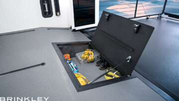 Model G 3500 Toy Haulers 10 Lockable Dovetail Storage Box