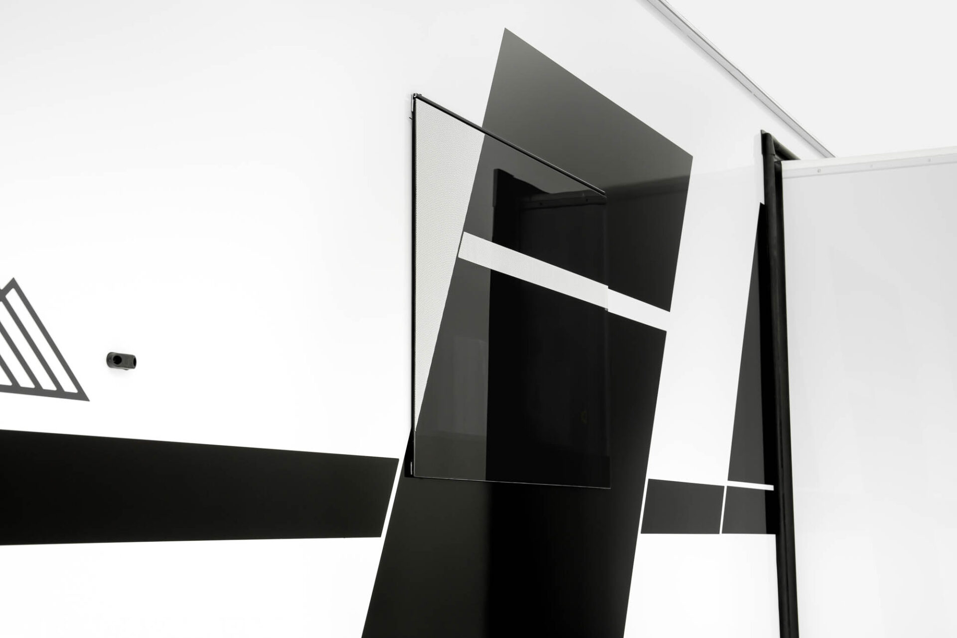 | Model I Travel Trailer Line 37 Brinkley Square Windows