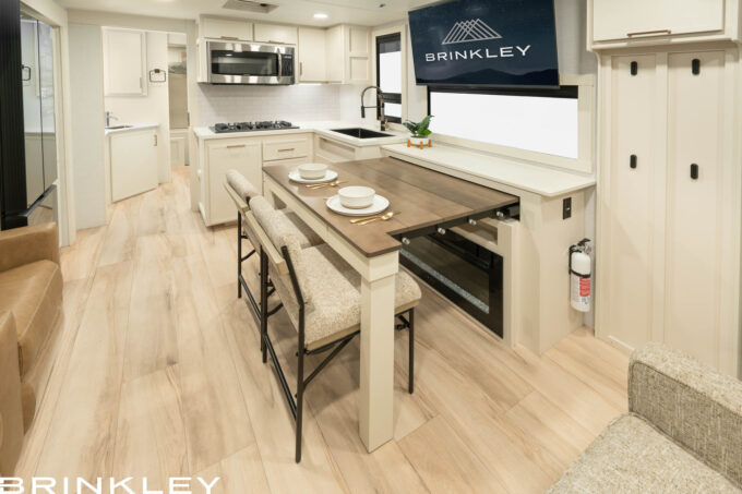 Pull-Out Dining Table